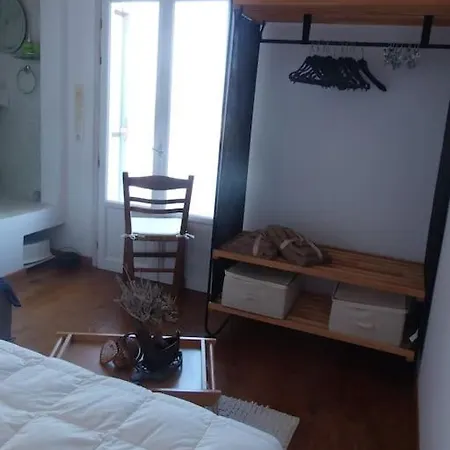 Holiday home Ageri Karavostasis (Folegandros)